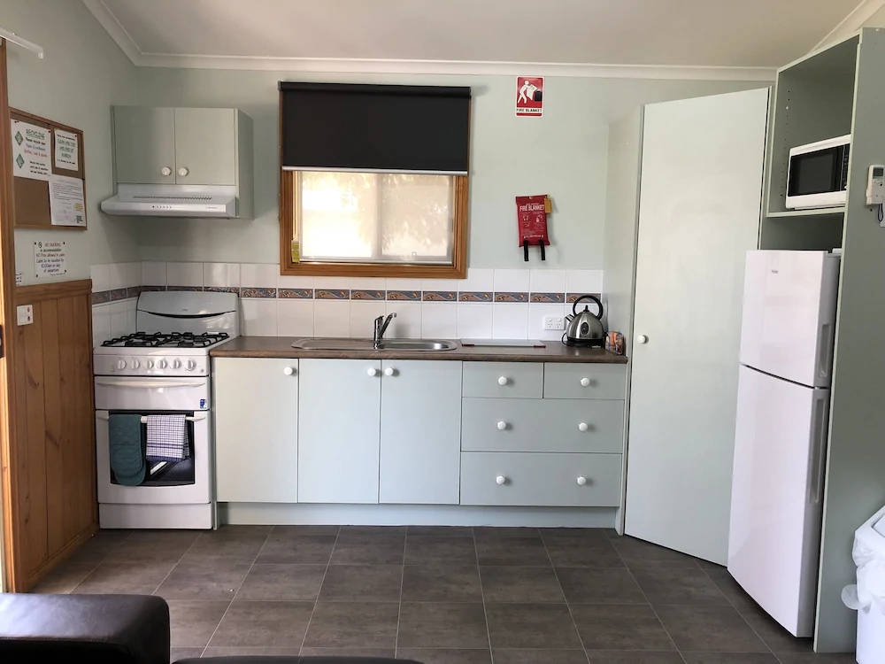 Acacia Caravan Park
