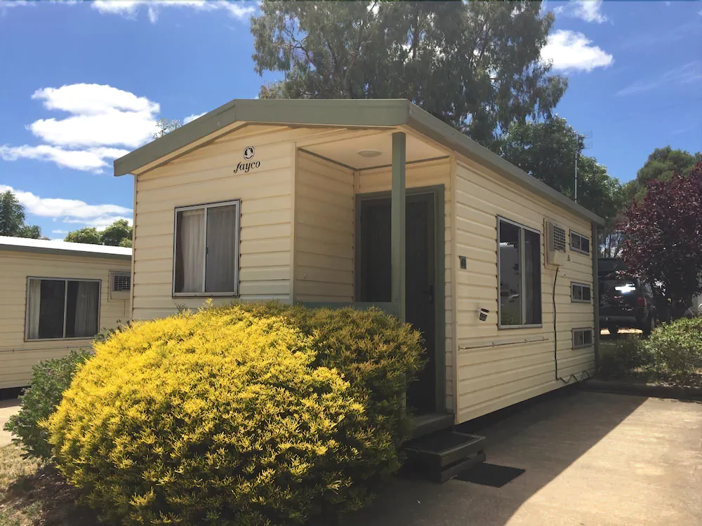 Acacia Caravan Park