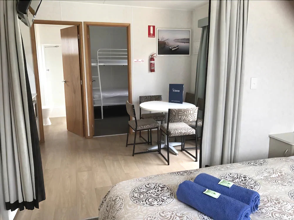 Acacia Caravan Park