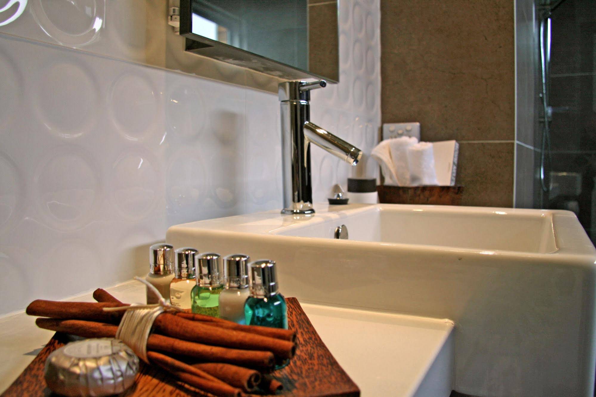 Georges Boutique B&B and Culinary Retreat