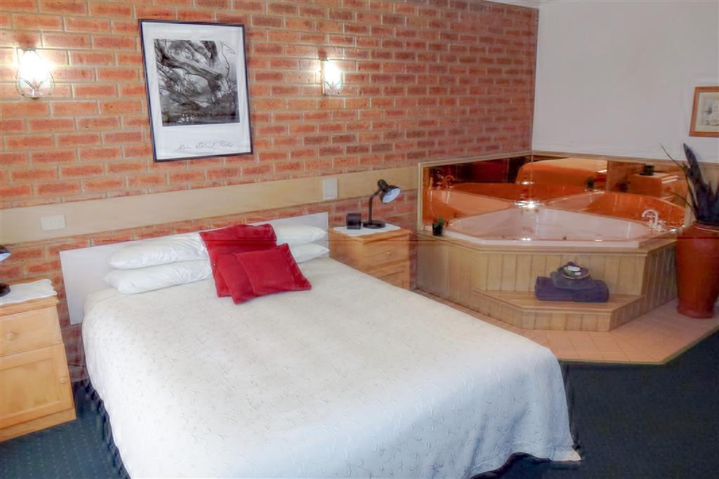 Colonial Motor Inn Bairnsdale