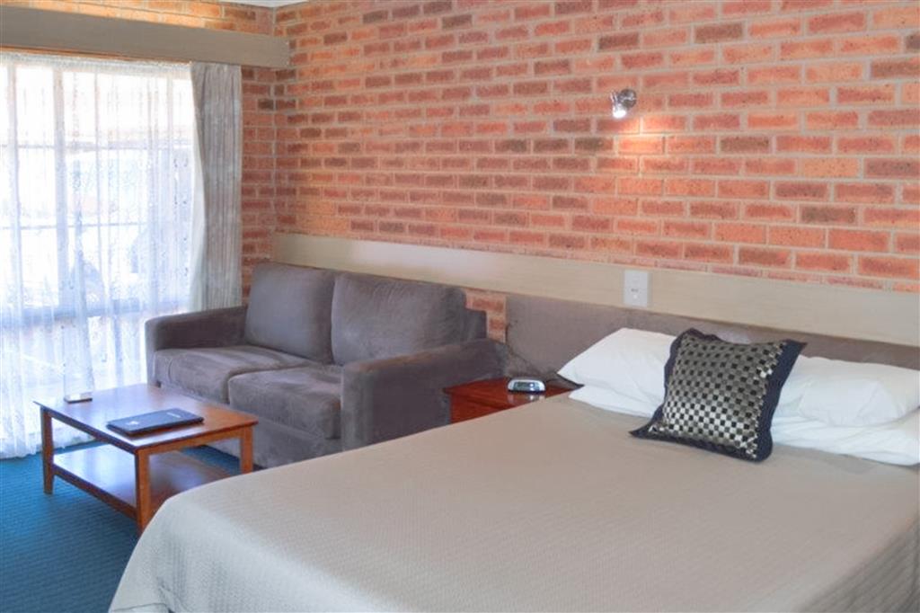 Colonial Motor Inn Bairnsdale