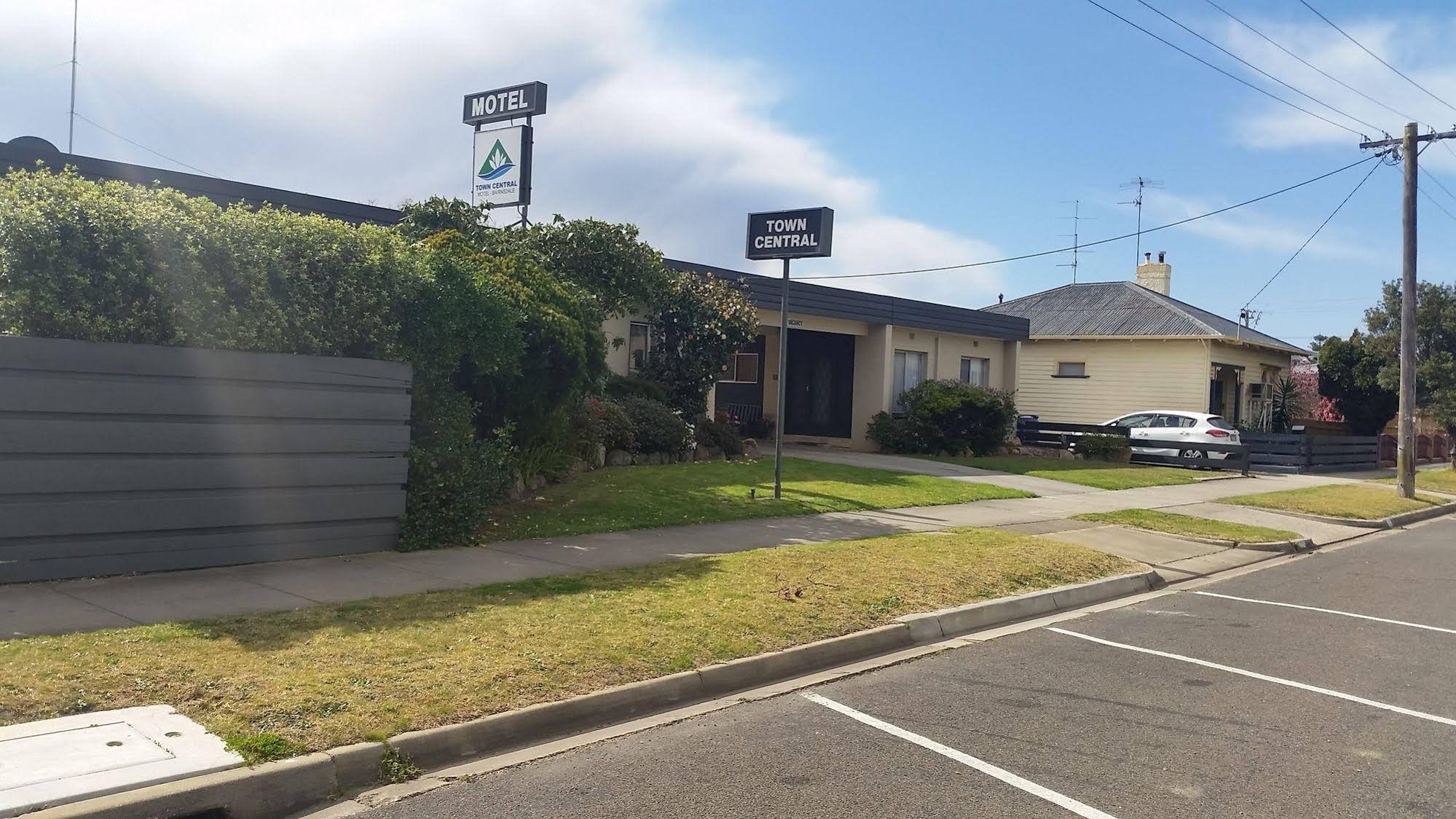 Town Central Motel