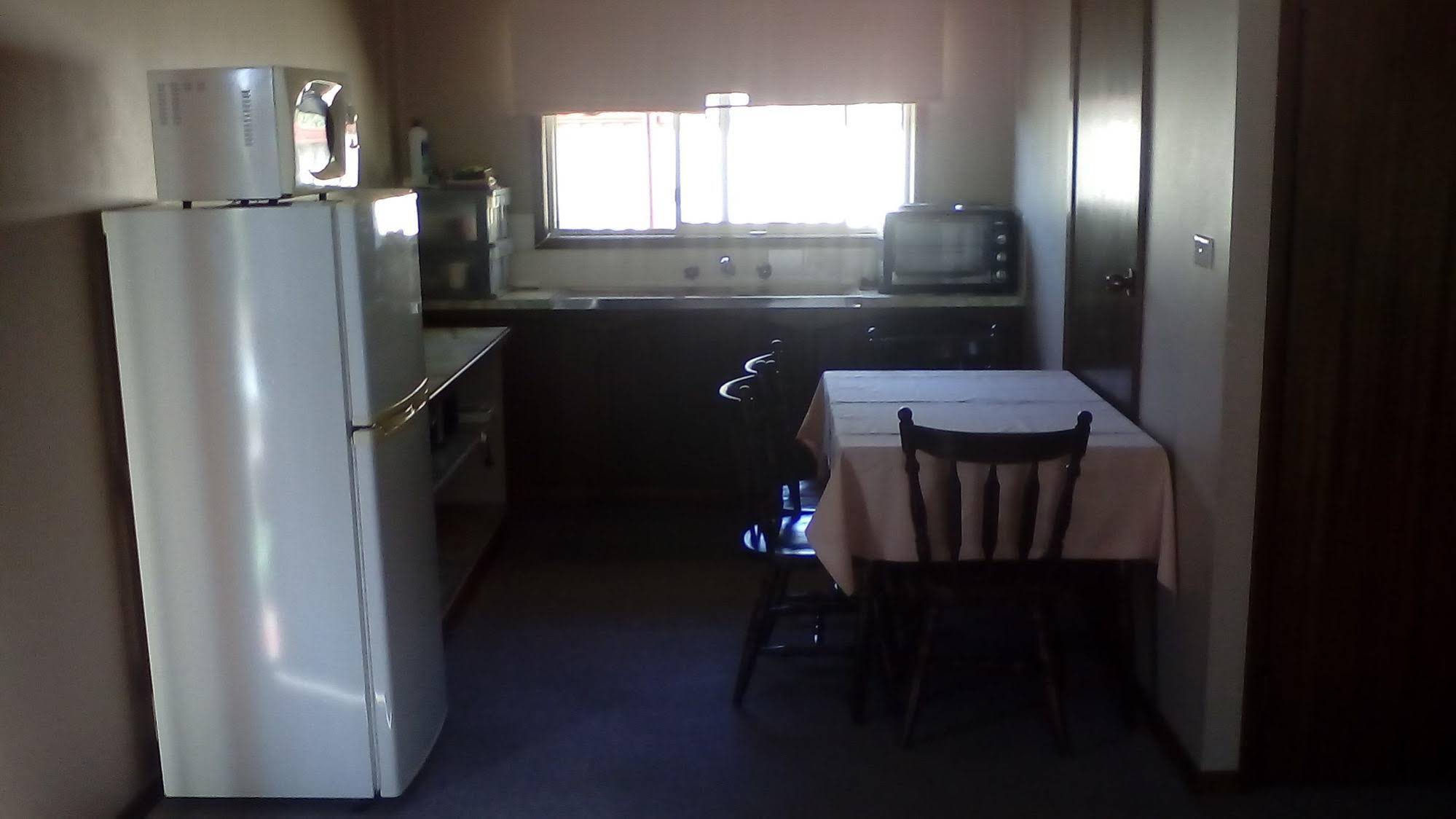 Cardigan Lodge Motel