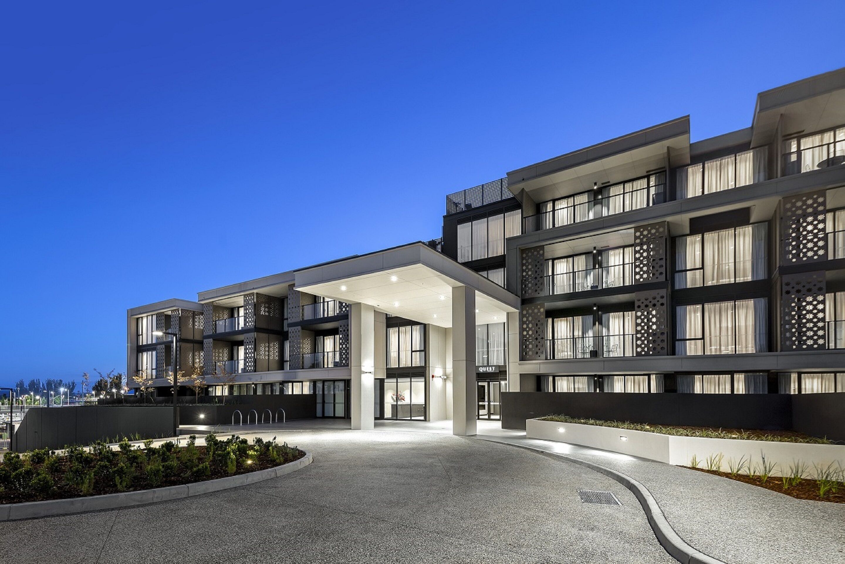 Quest Ballarat Station