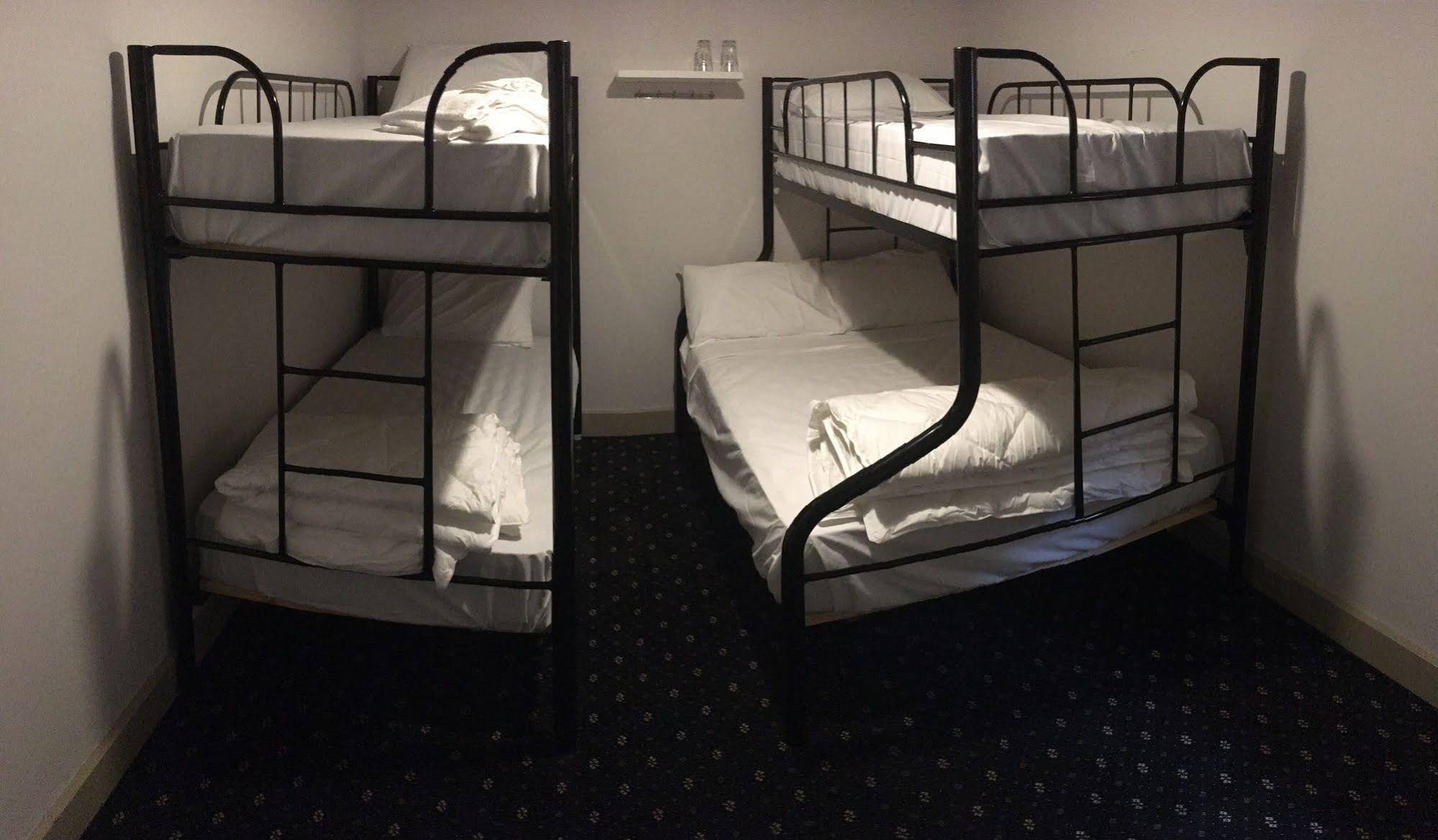 Rooms at Carboni's