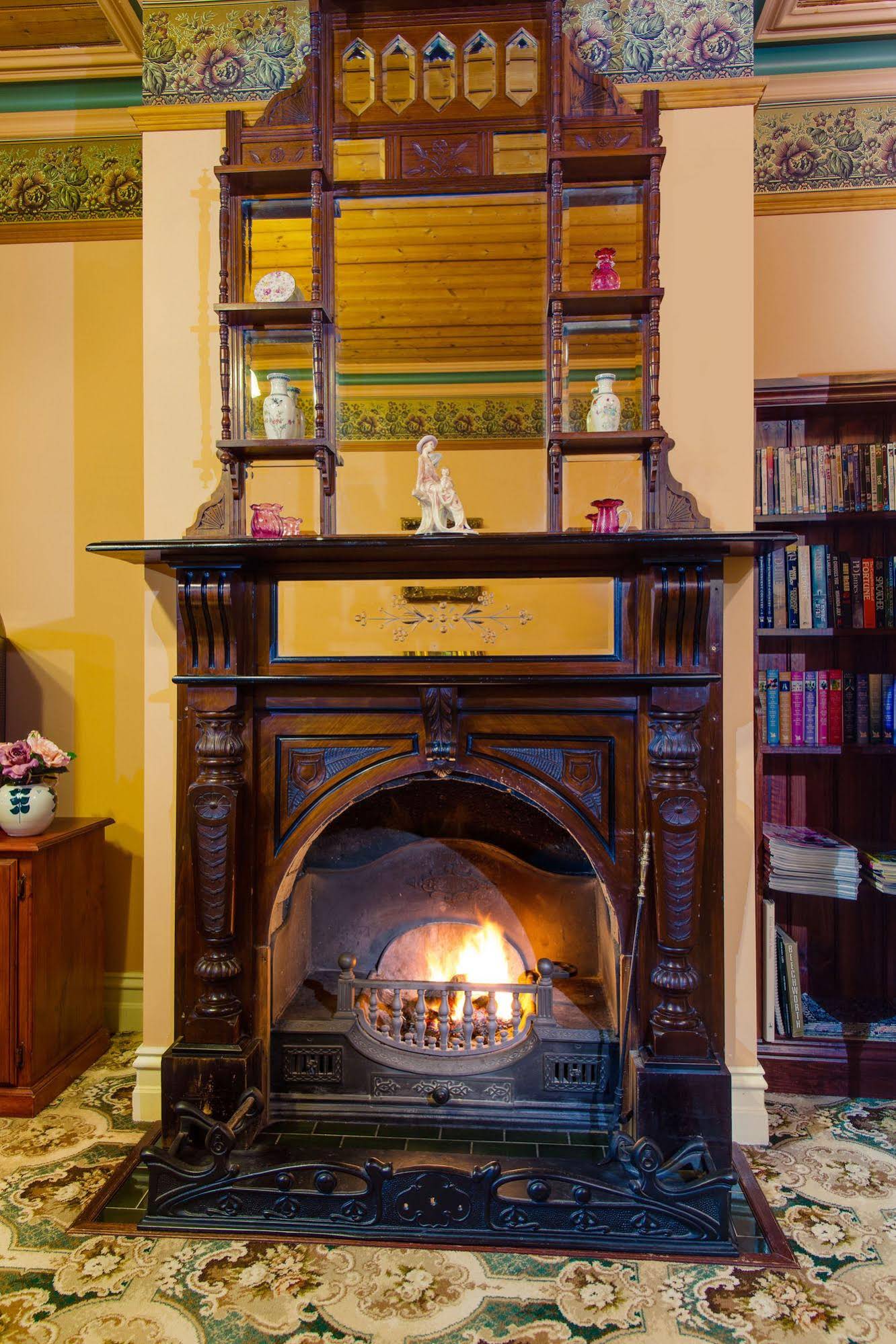 Barnsley House Bed & Breakfast