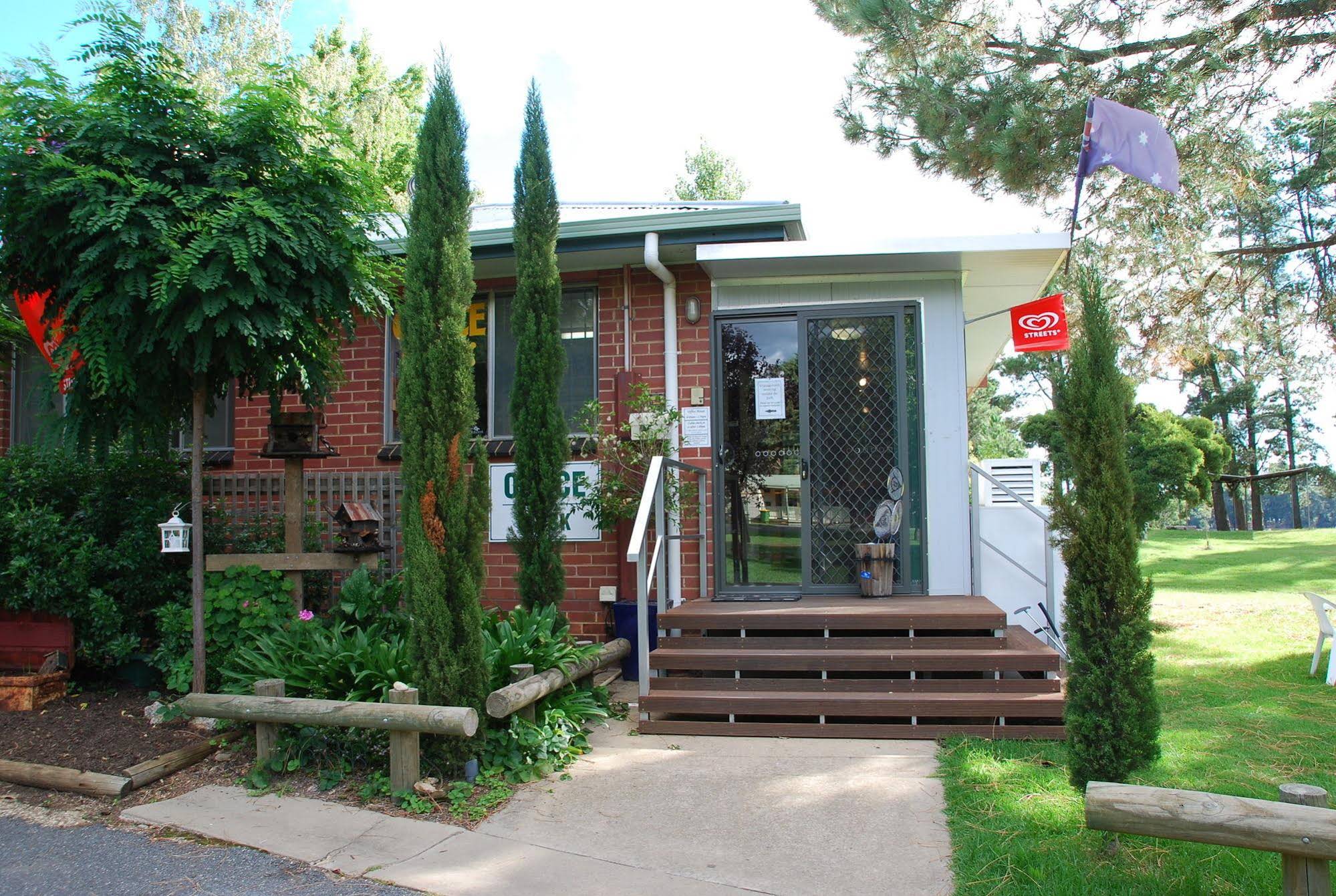 Beechworth Lake Sambell Caravan Park
