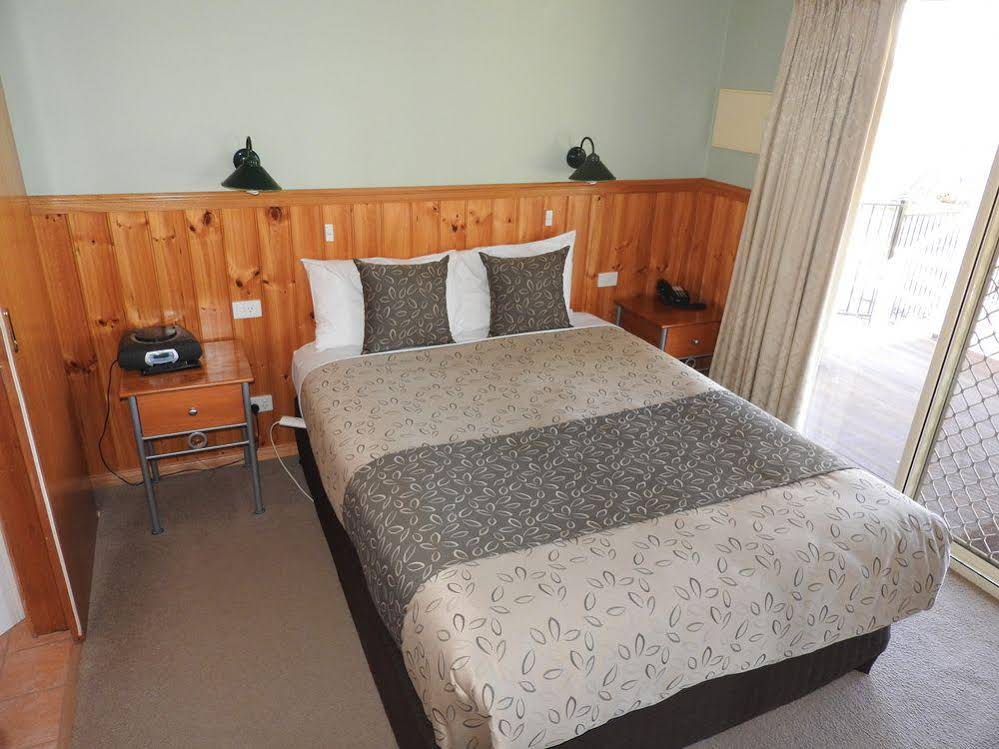 Golden Heritage Spa Cottages