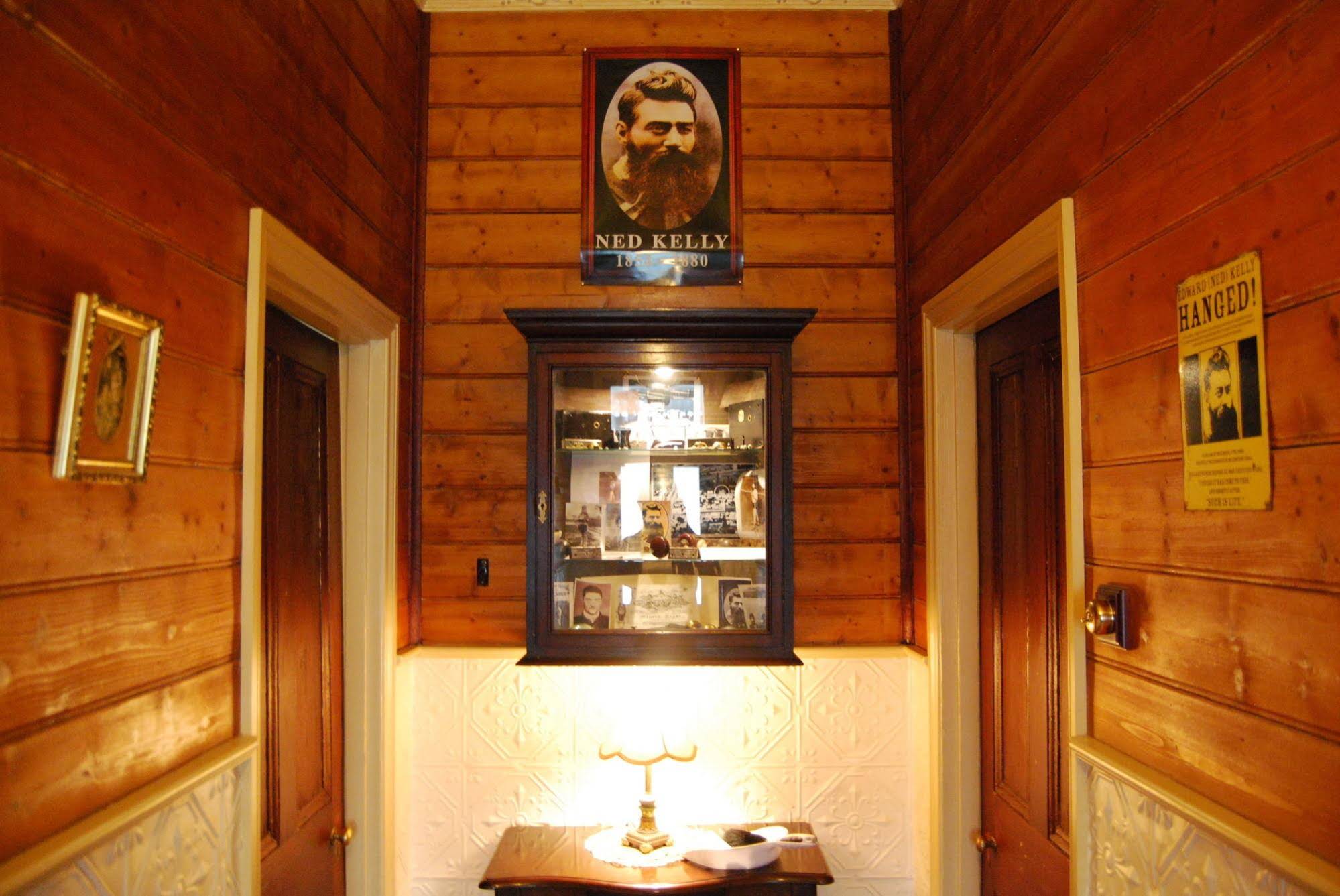 Kelly and Wright Luxury Accommodation