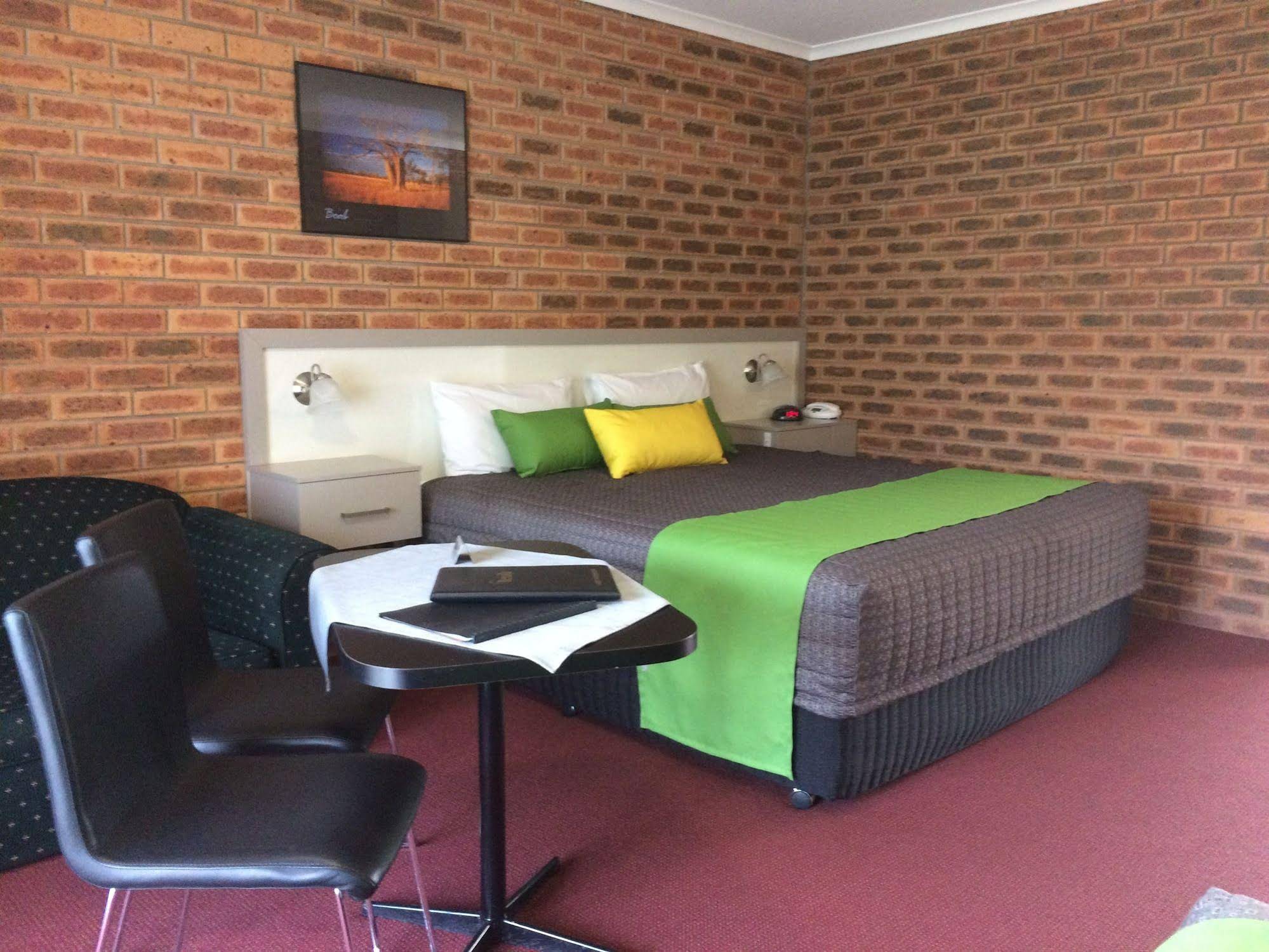 Glider City Motel