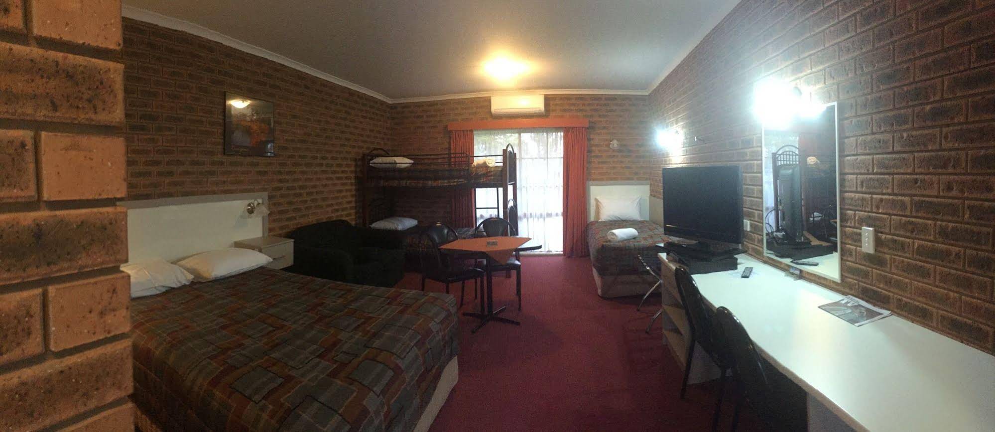 Glider City Motel