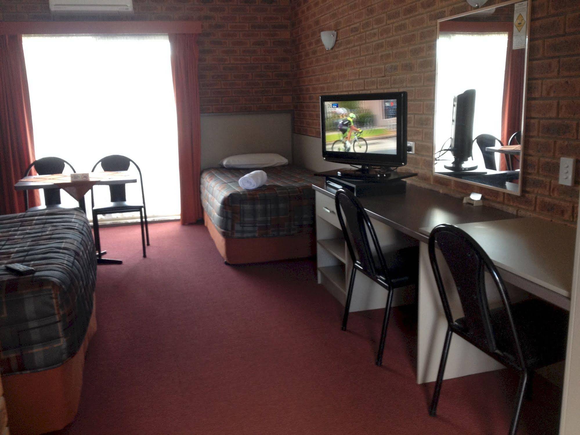 Glider City Motel