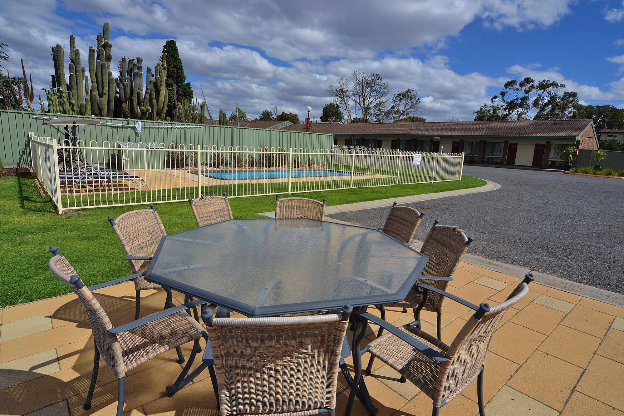 Allara Motor Lodge