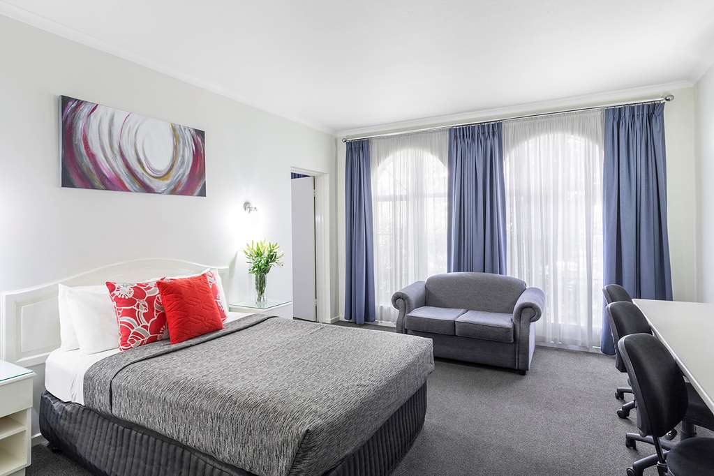 Best Western Cathedral Motor Inn