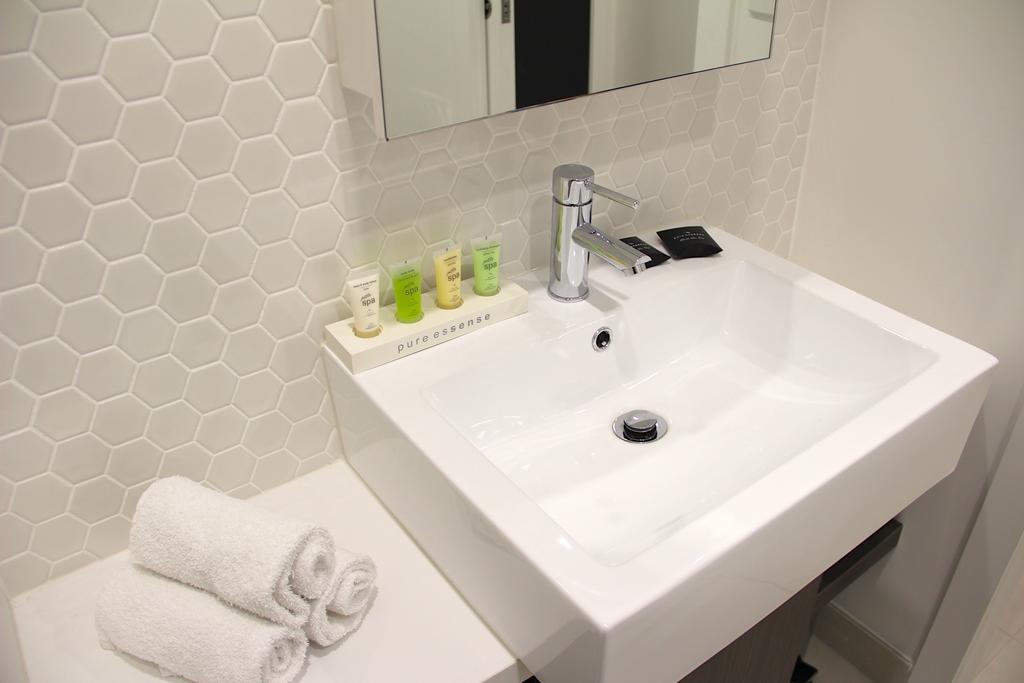 Whitehorse Apartment Hotel