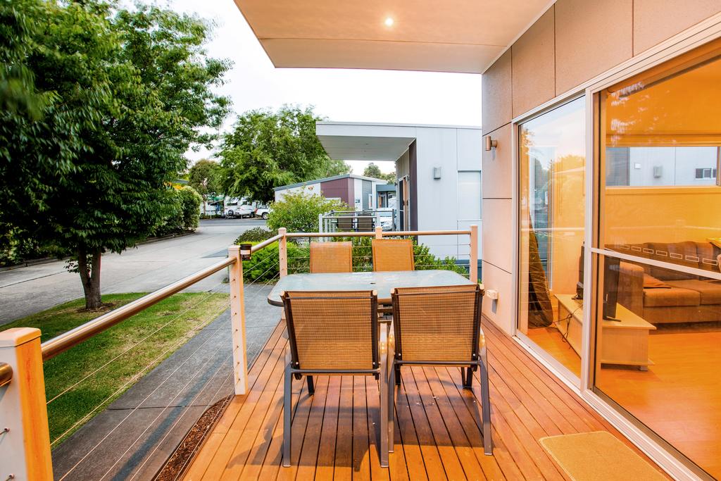 Melbourne Holiday & Caravan Park
