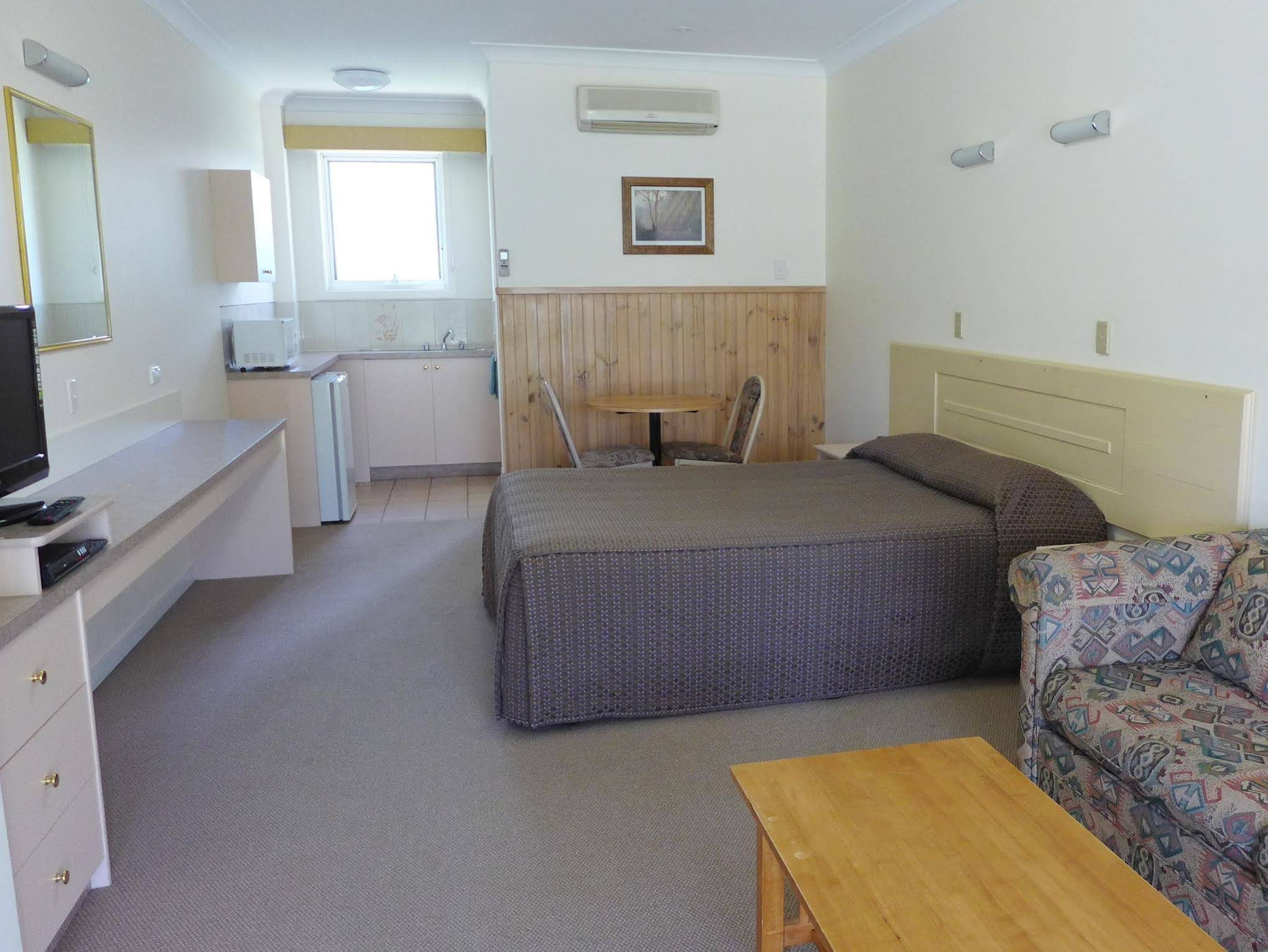 Bright Avenue Motor Inn