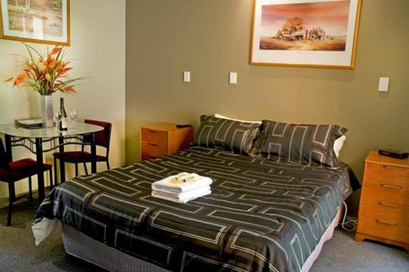 Bright Motor Inn
