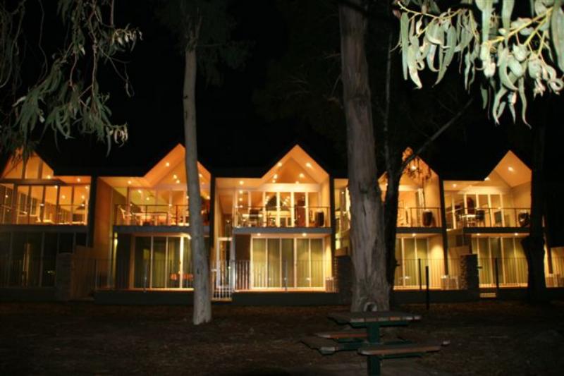 Centenary Peaks