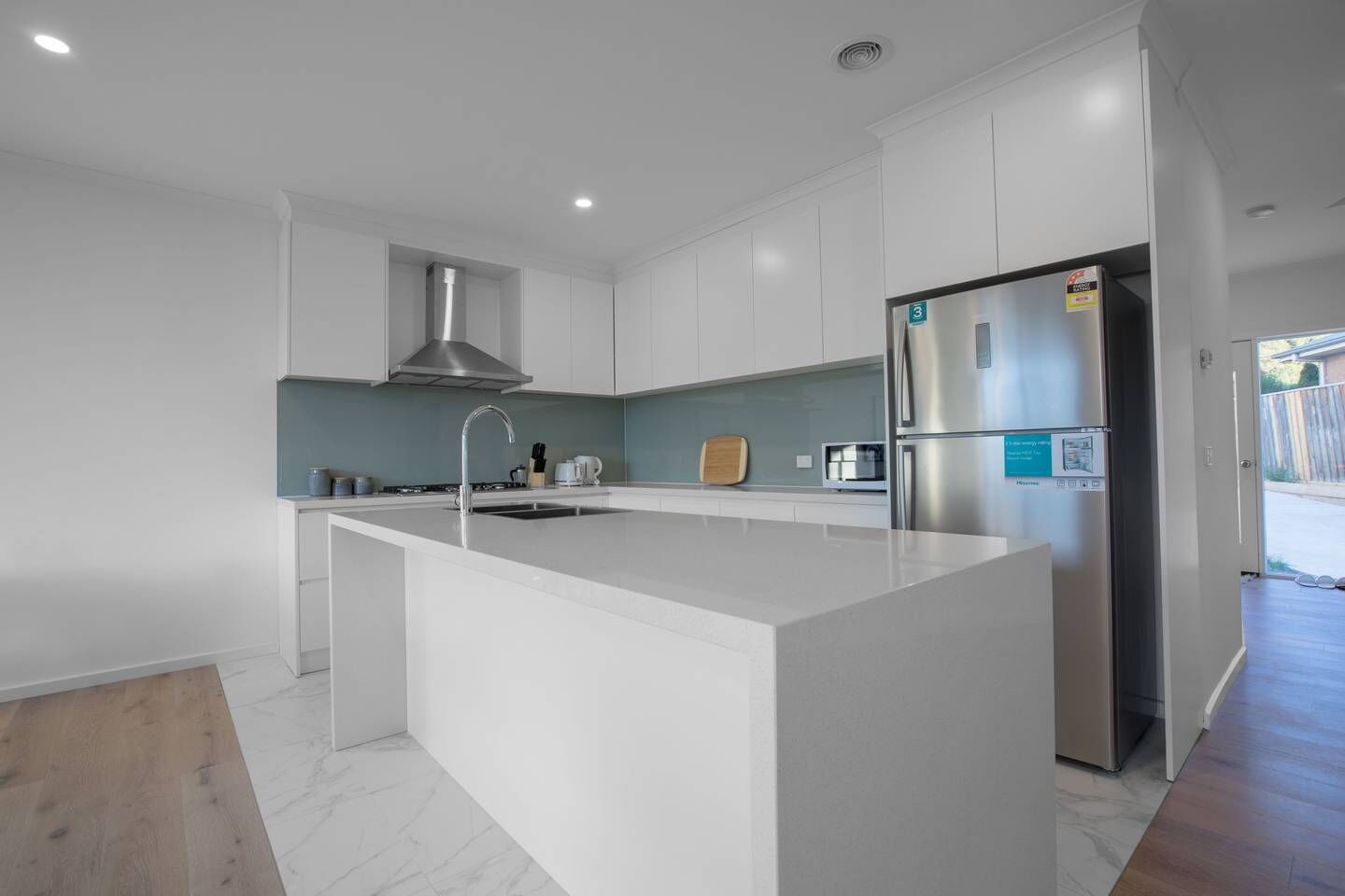 Trendy Sweet Home In Blackburn South