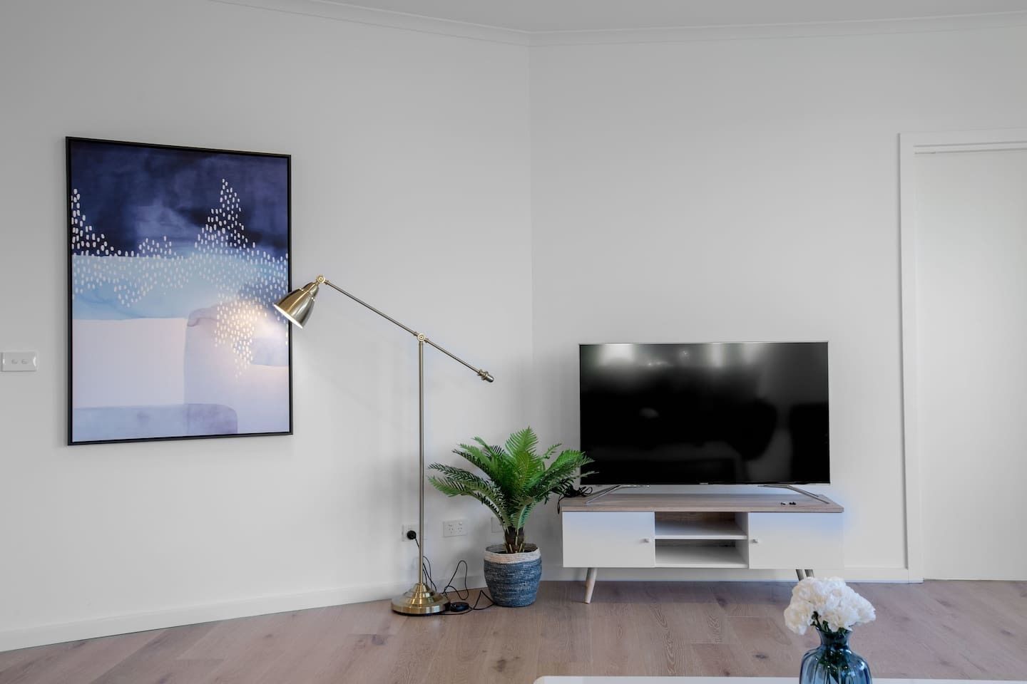 Trendy Sweet Home In Blackburn South