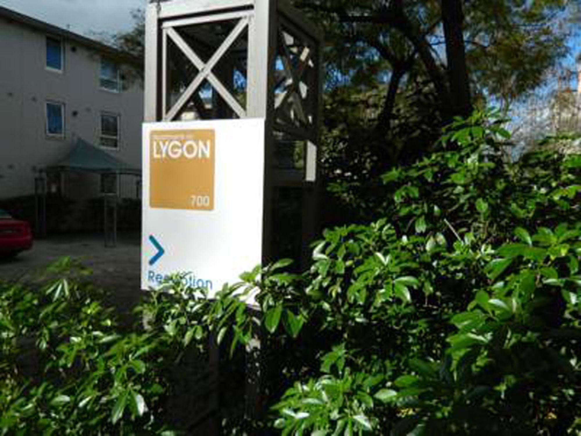 Apartments on Lygon
