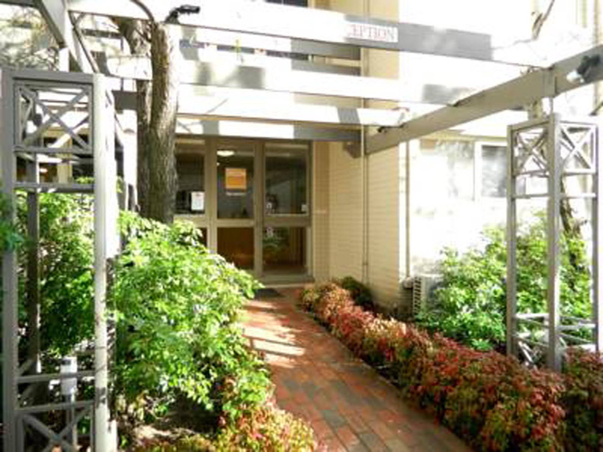 Apartments on Lygon