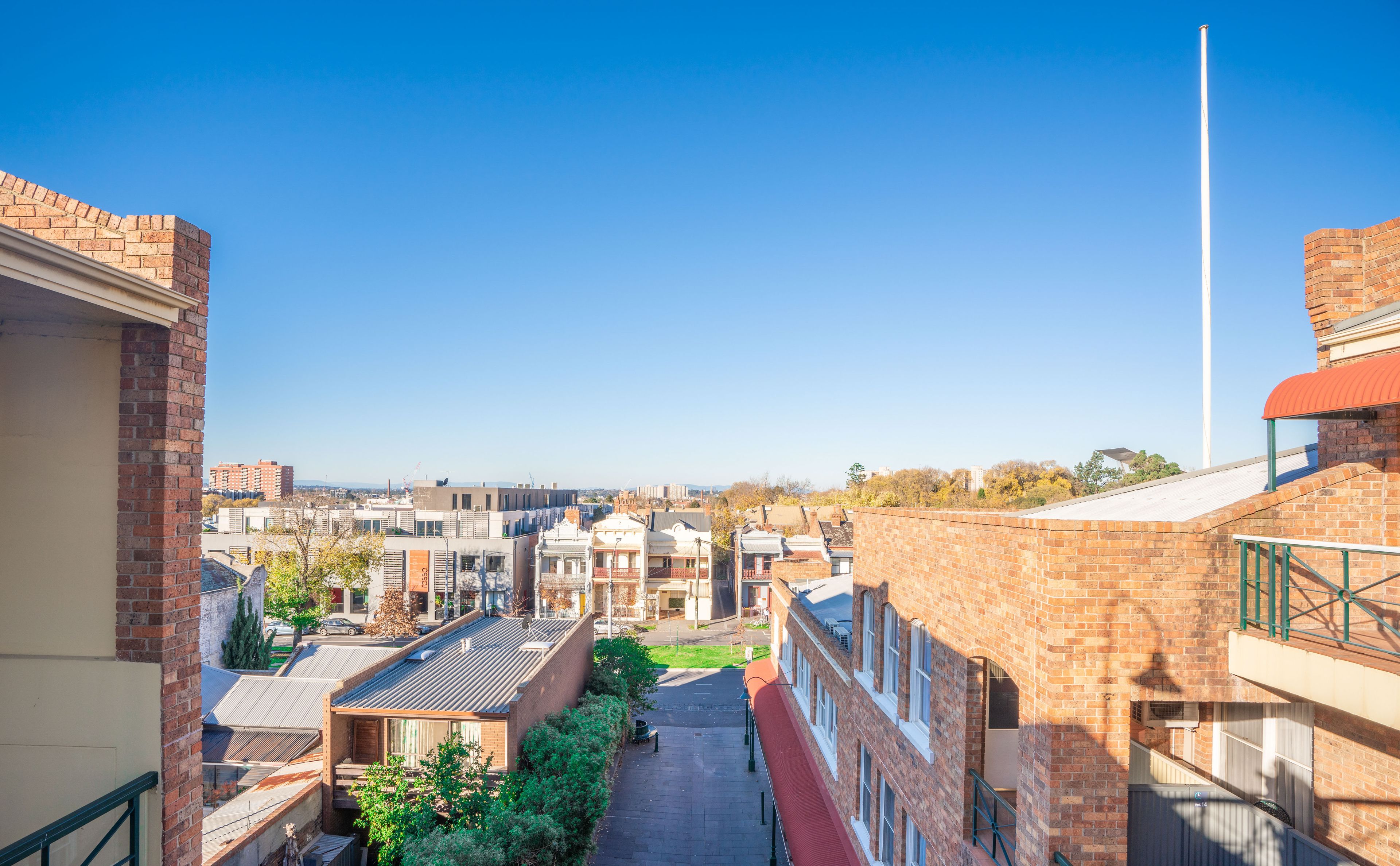 Carlton Clocktower Apartments