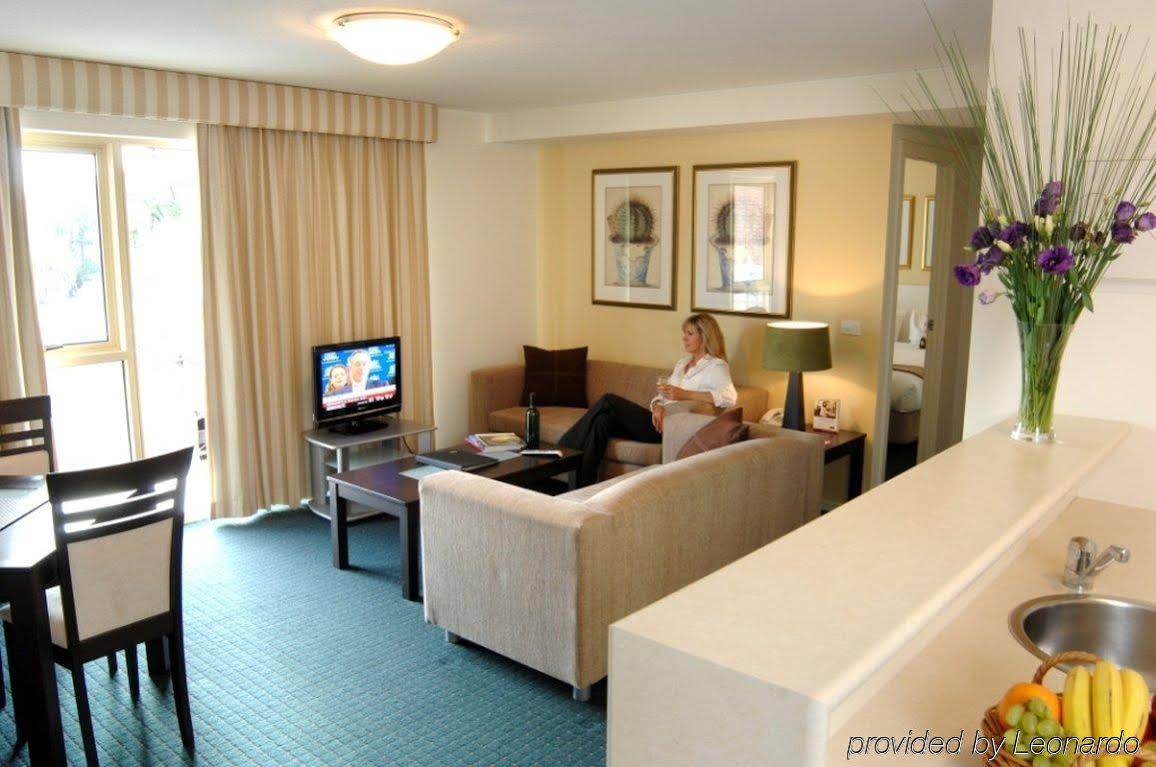Melbourne Carlton Central Apartment Hotel