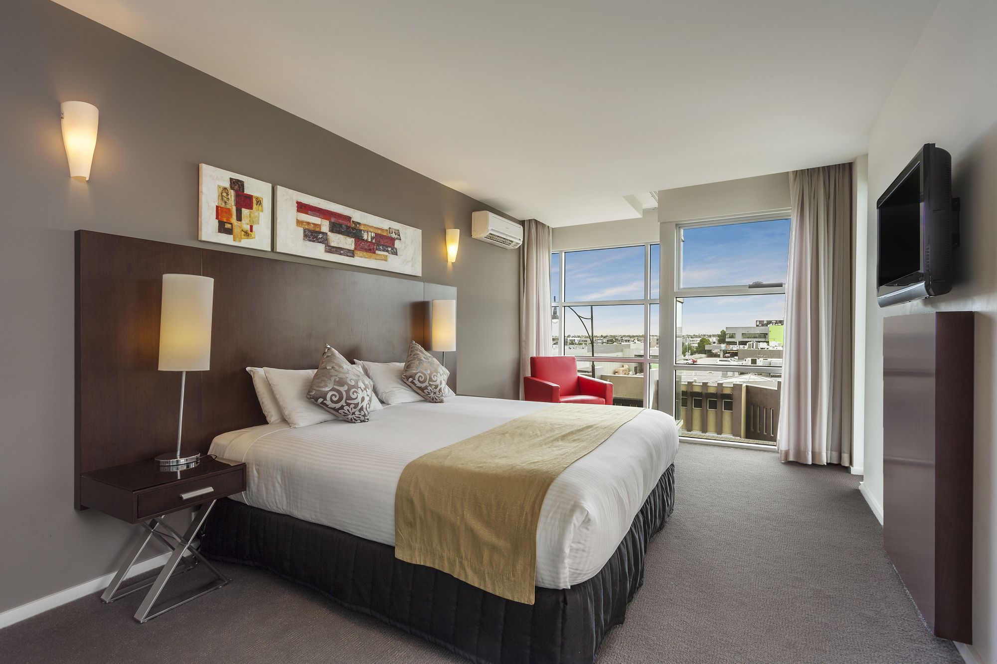 Quest Caroline Springs