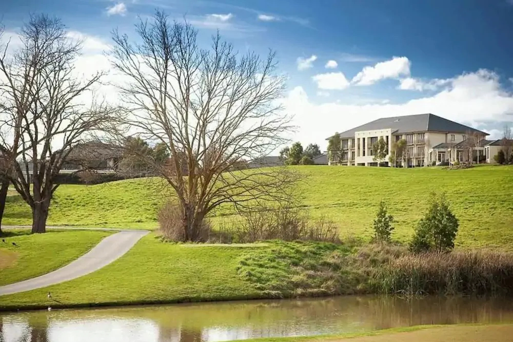 Oasis On The Yarra Valley
