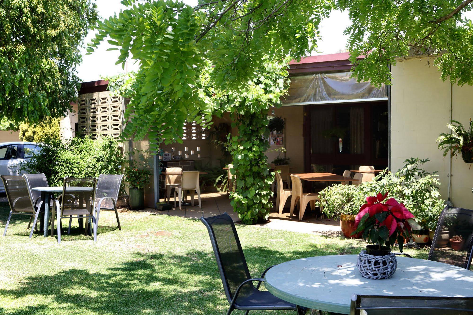 Cobram Colonial Motor Inn