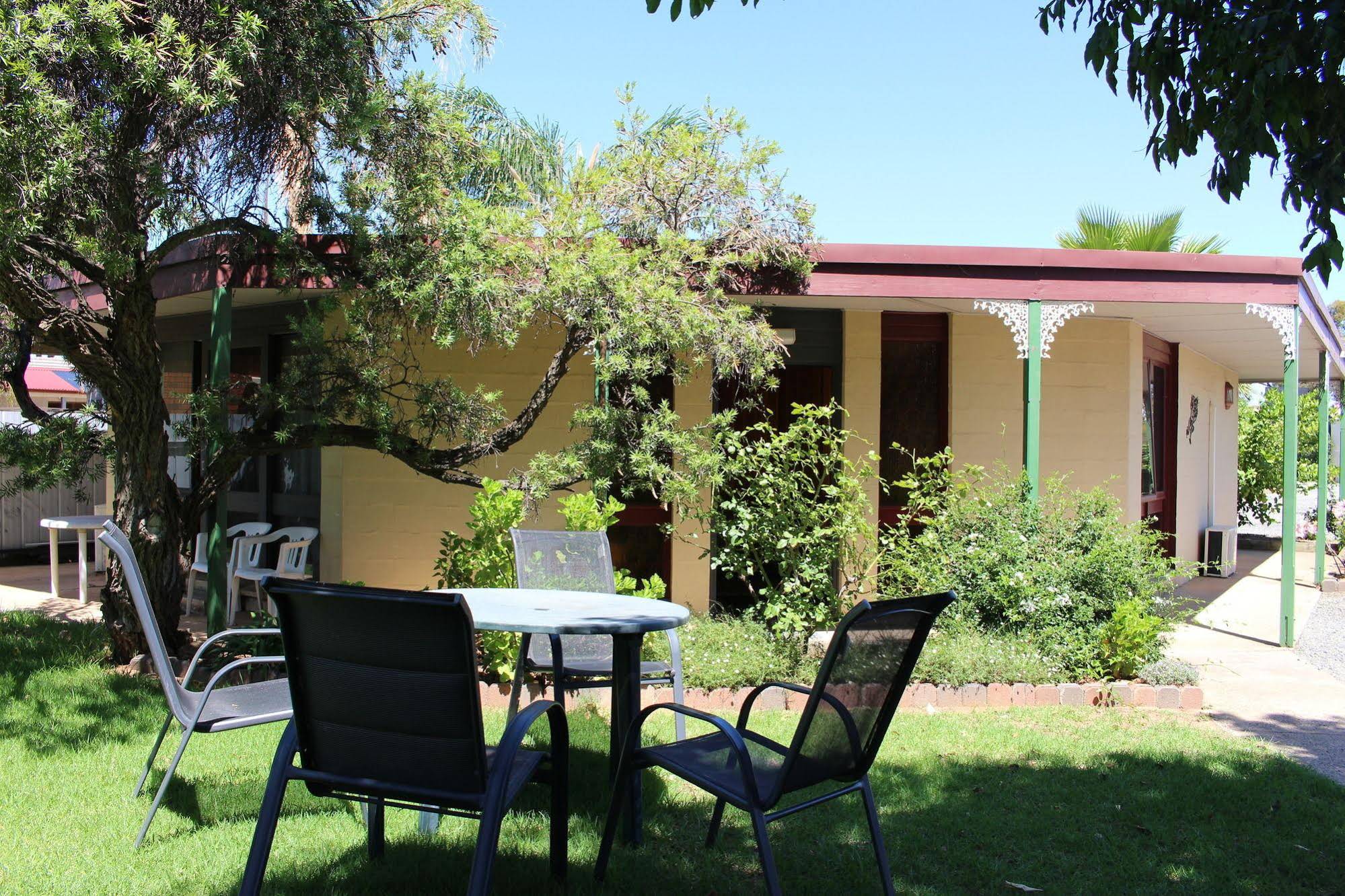 Cobram Colonial Motor Inn