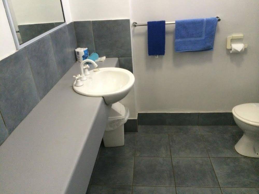 Colac Central Hotel-Motel