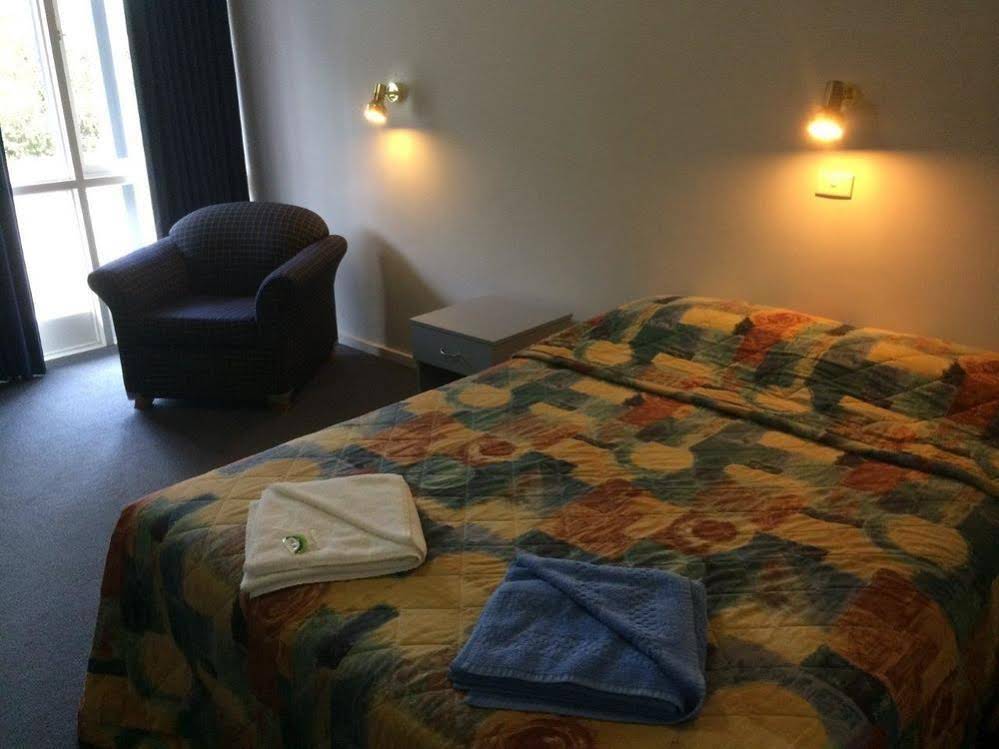 Colac Central Hotel-Motel