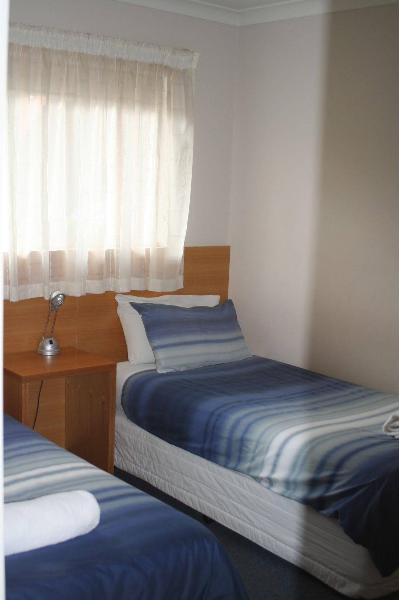 Coachman Motel & Holiday Units