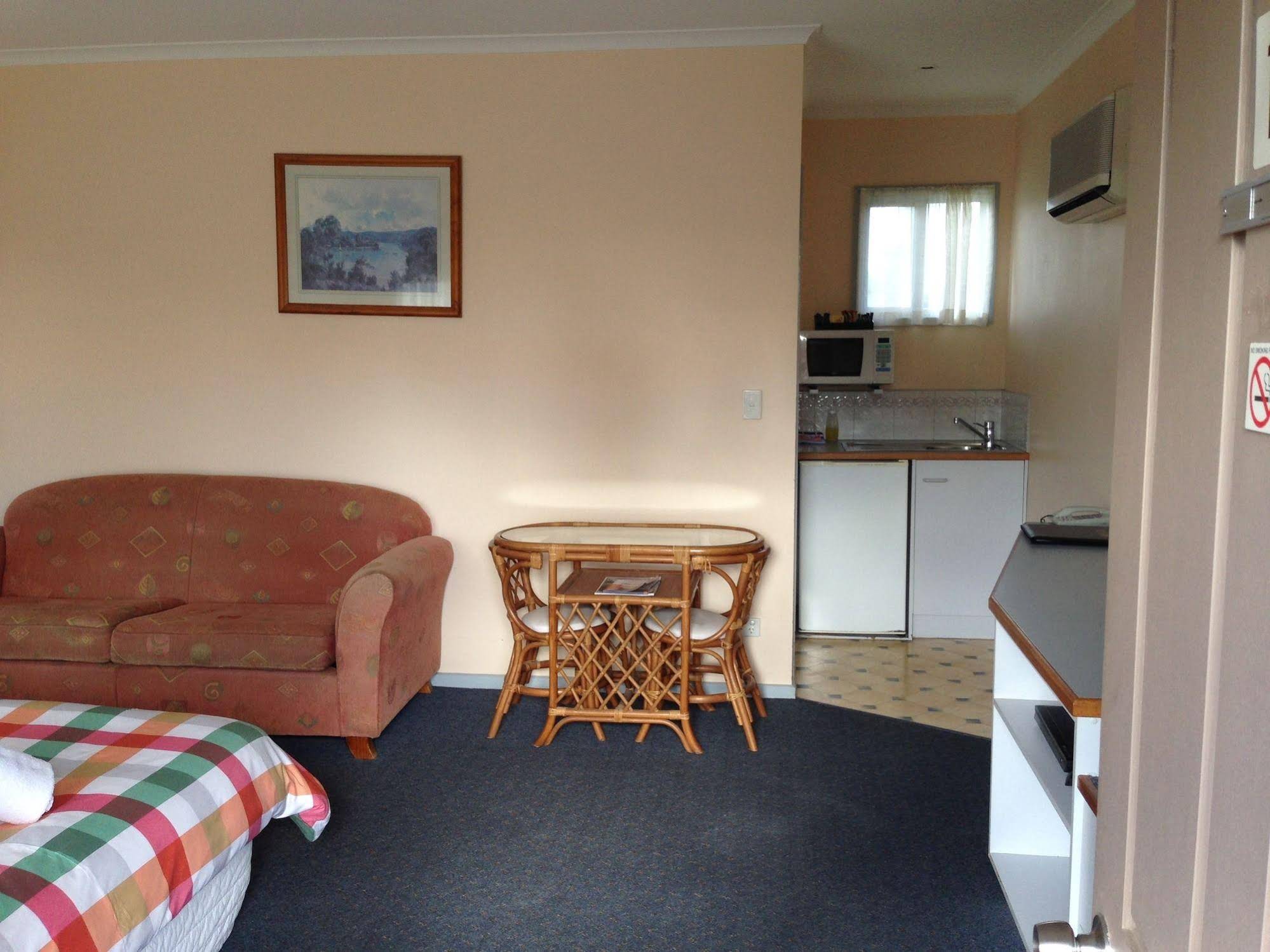 Coachman Motel & Holiday Units