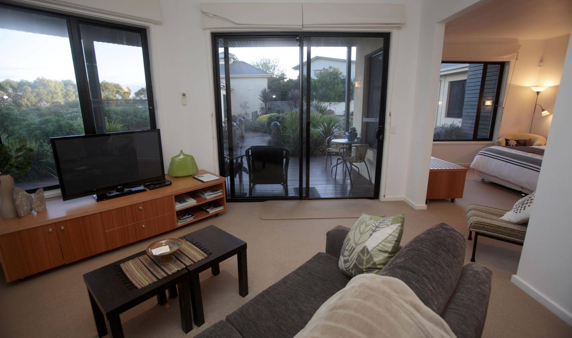 Hilltop Apartments Phillip Island