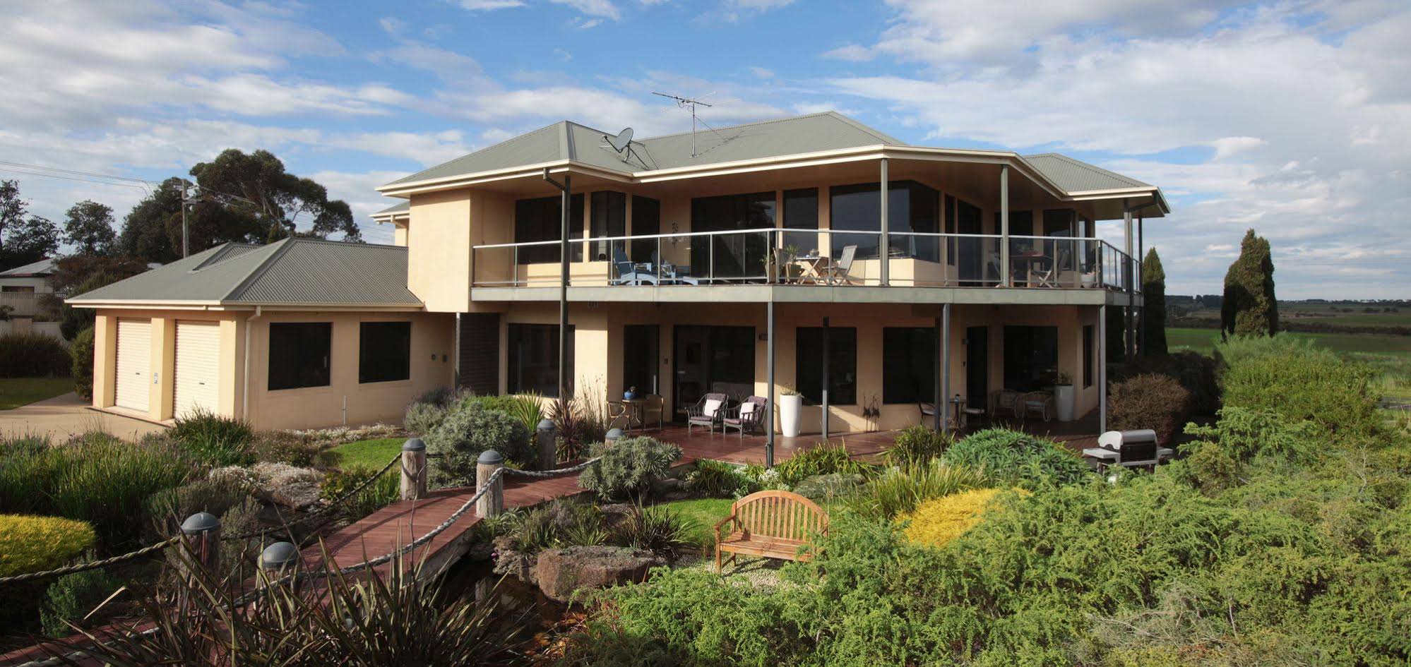 Hilltop Apartments Phillip Island