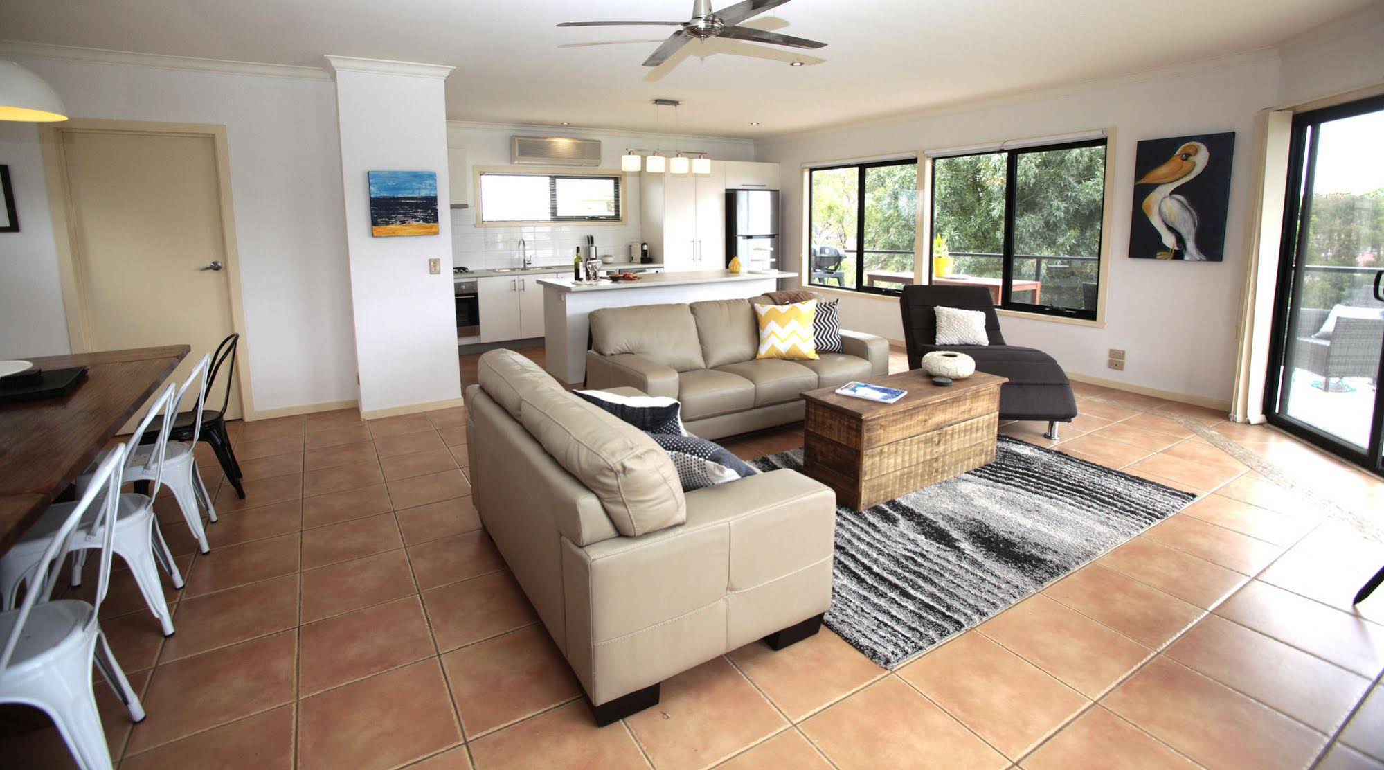 Hilltop Apartments Phillip Island