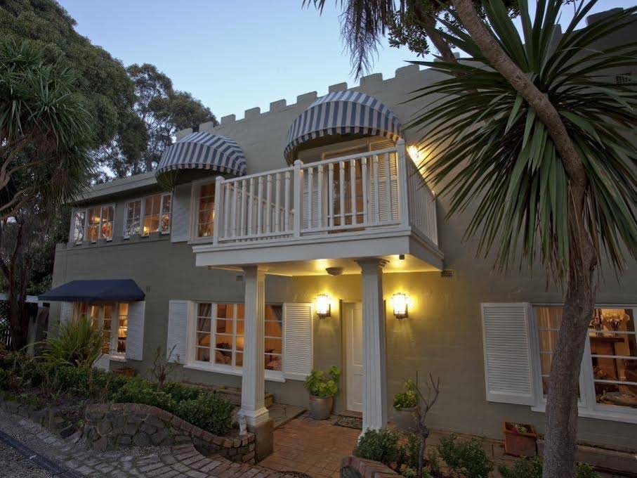 The Castle Villa By The Sea