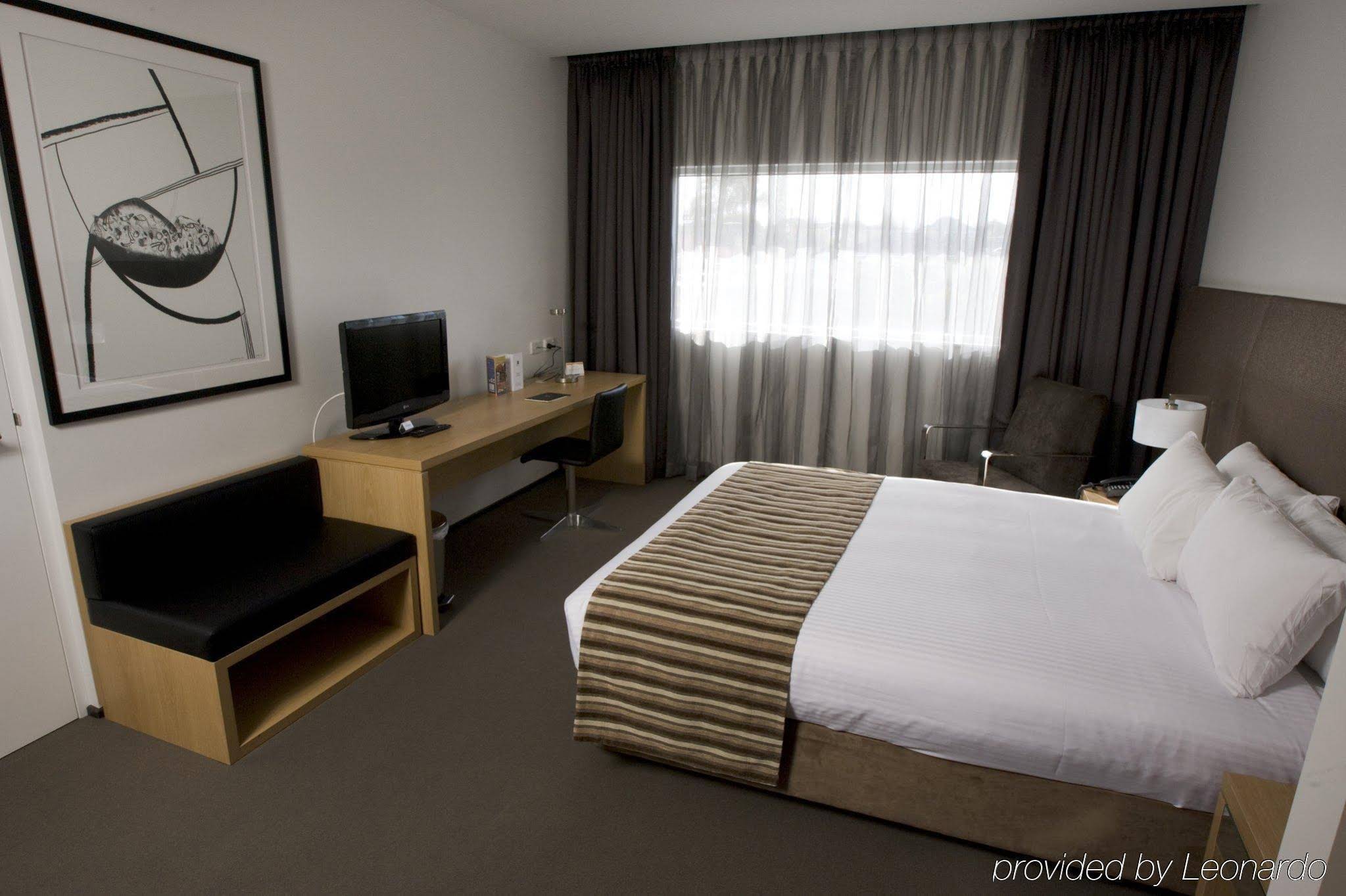 Atura Dandenong