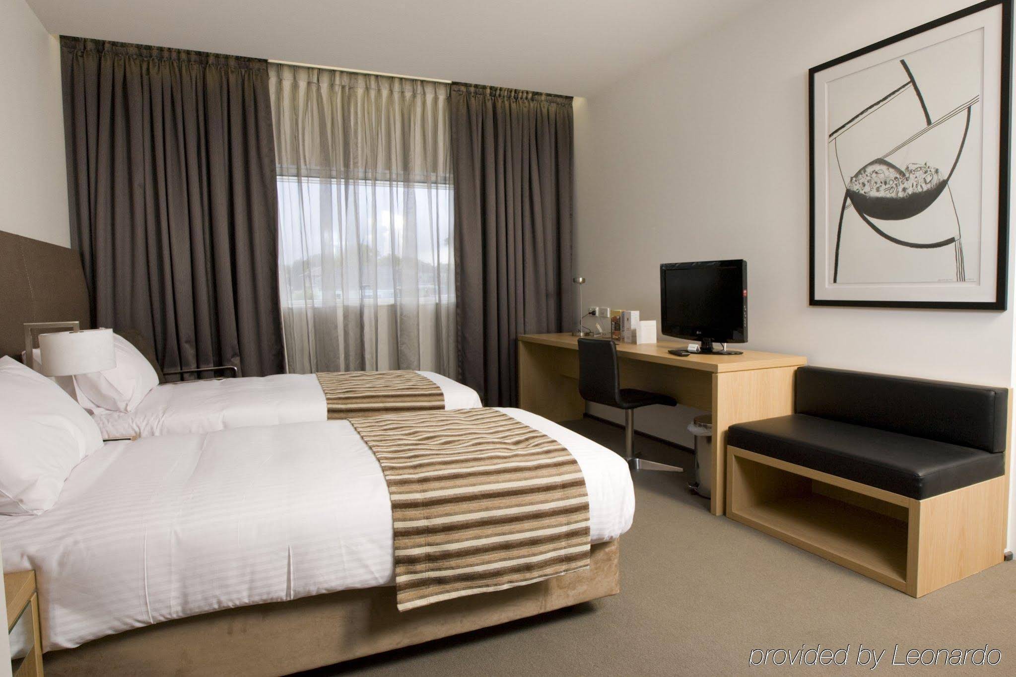 Atura Dandenong