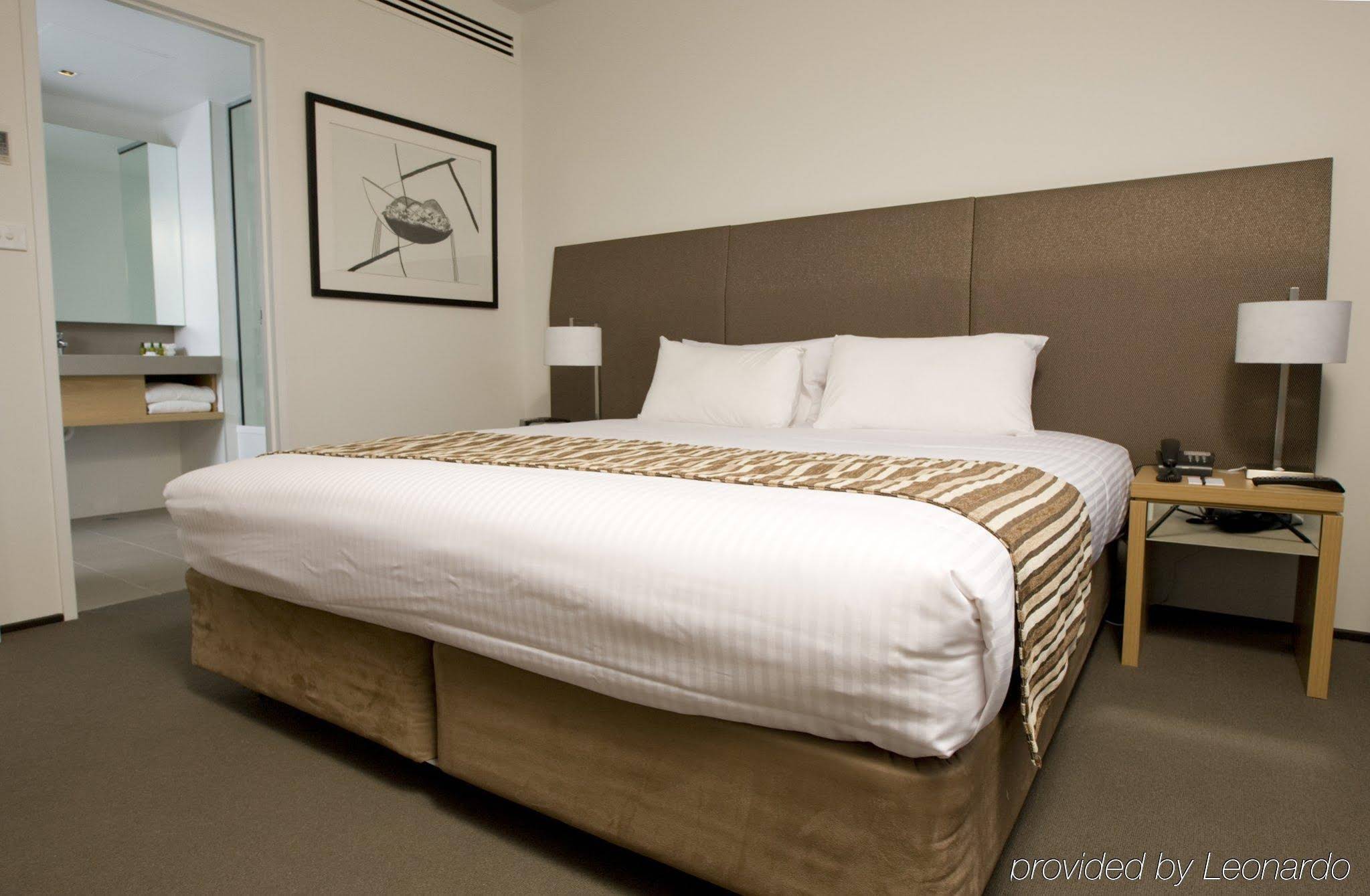 Atura Dandenong