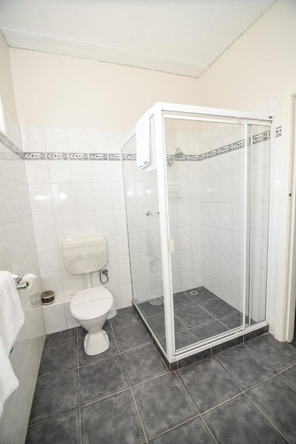 Dandenong Motel