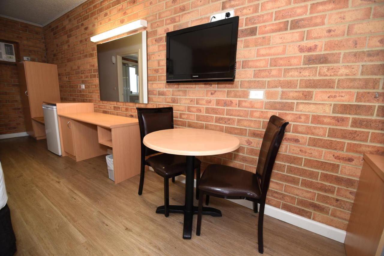 Dandenong Motel