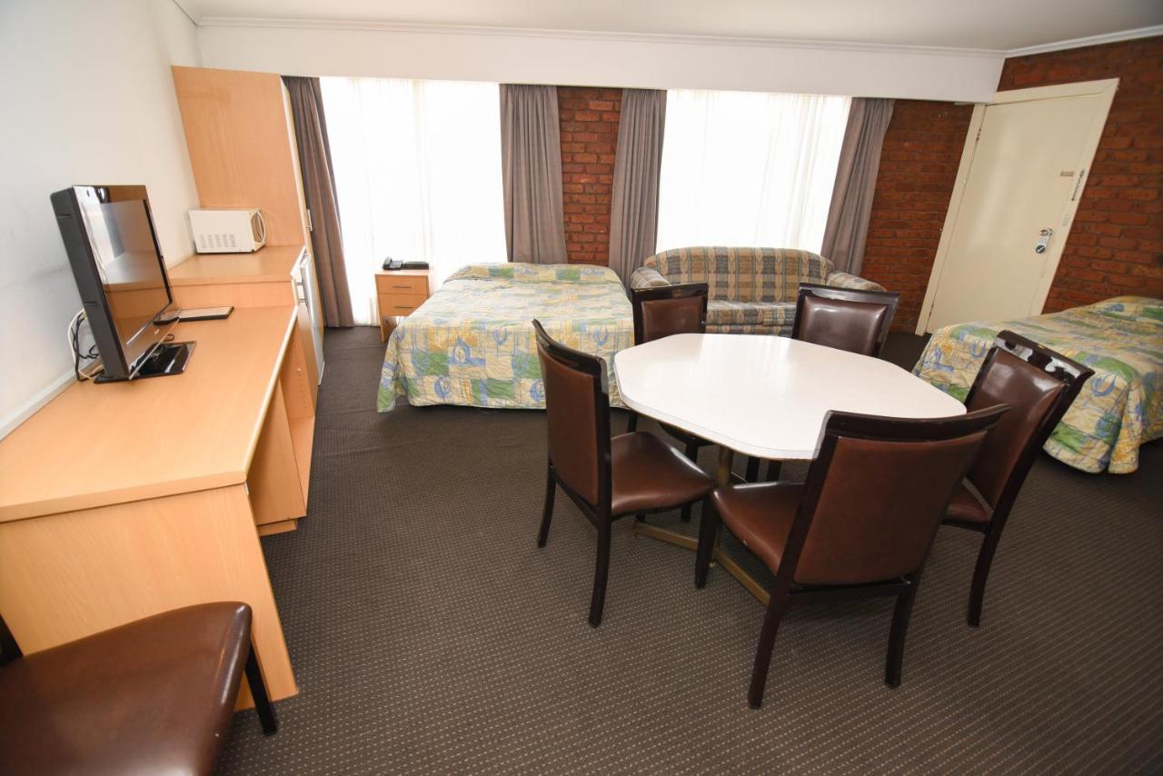 Dandenong Motel