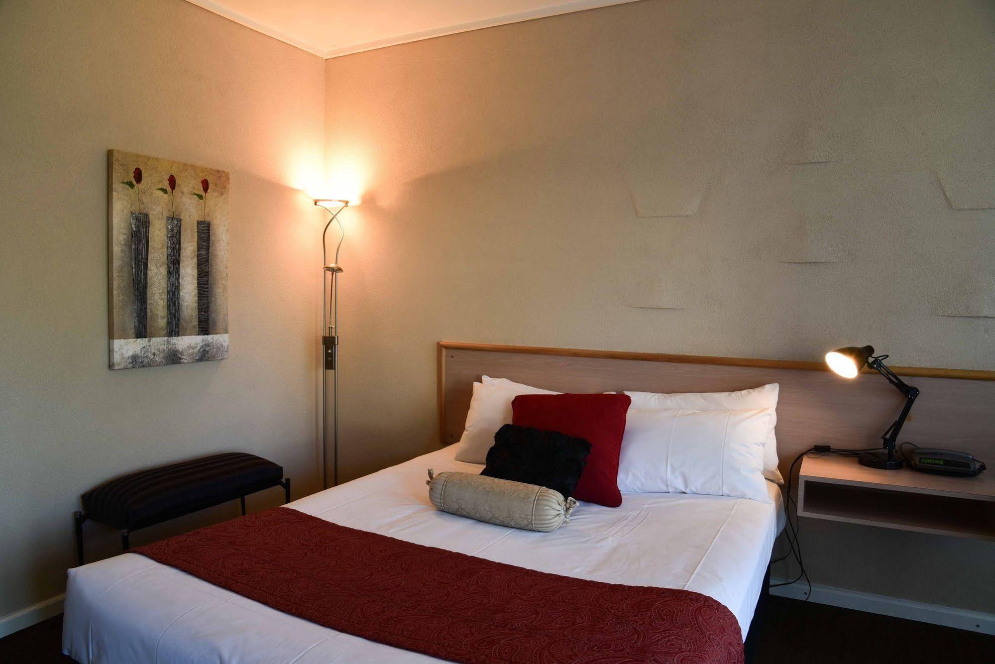 The Prince Mark Motor Inn