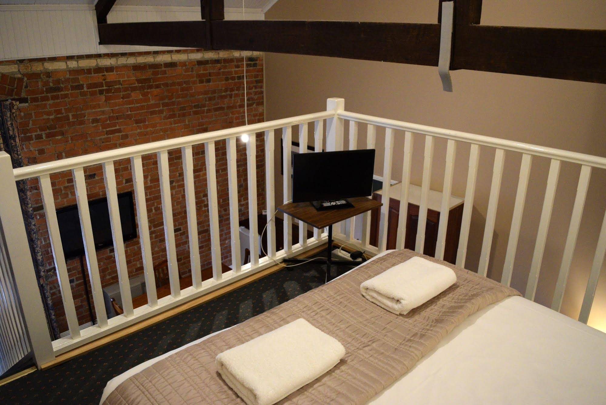 Central Springs Inn